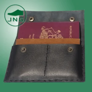 Porta pasaporte de cuero